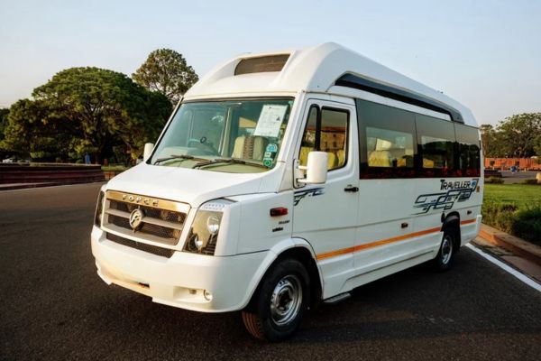 8 reasons to book a tempo traveller on rent for your outstation trips